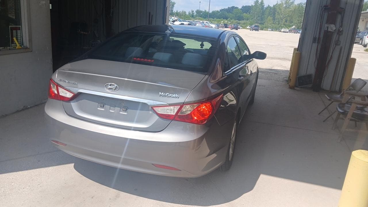 Vehicle Image